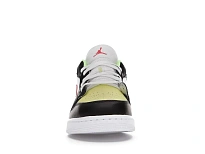 Фото № 2 с приближением к товару «‎Jordan 1 Low Childrens Art »