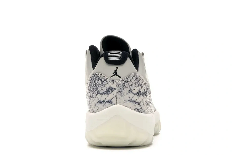 Фото № 4 с приближением к товару «‎Jordan 11 Retro Low Snake Light Bone»