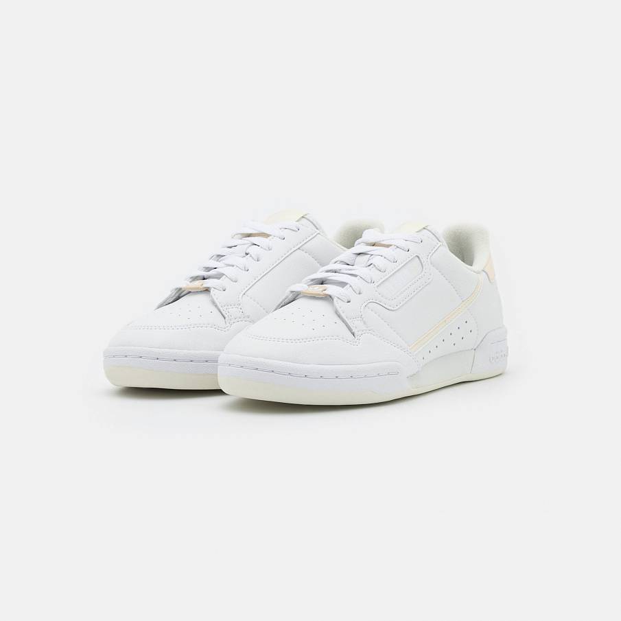 Фото № 3 с приближением к товару «‎Adidas Continental 80 Vegan »