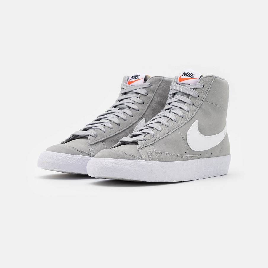 Фото № 3 с приближением к товару «‎Nike Blazer ’77 »