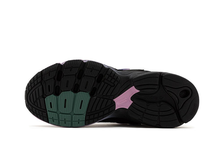 Фото № 5 с приближением к товару «‎Adidas Astir W»