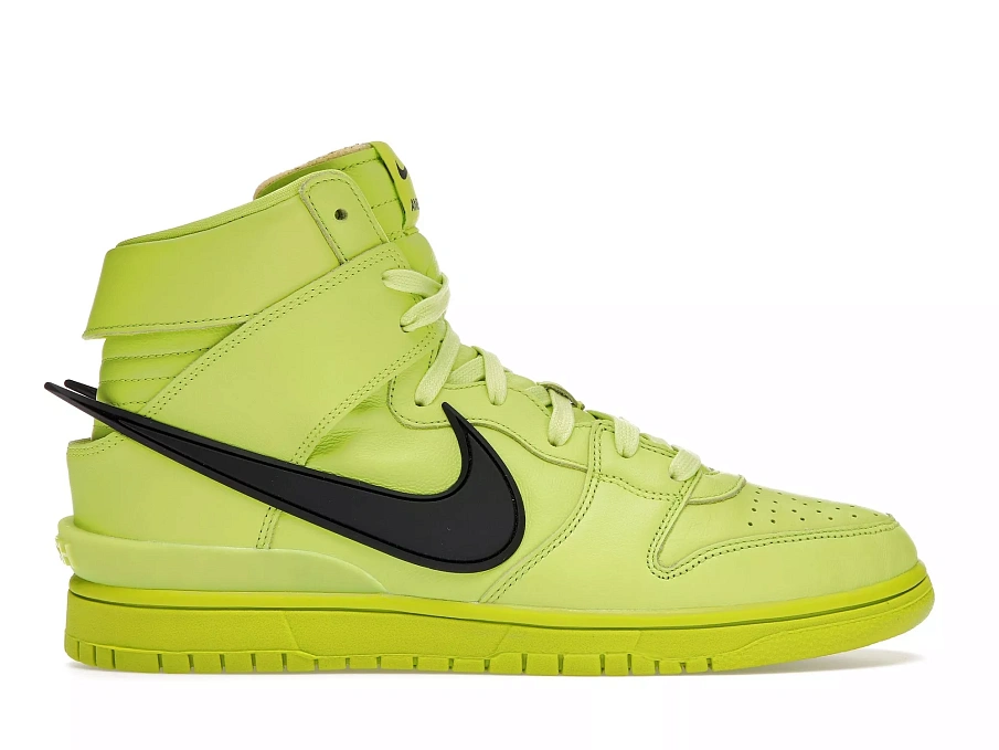 Фото № 1 с приближением к товару «‎Nike Dunk High AMBUSH Flash Lime»