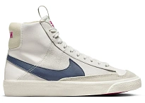 Фото № 1 с приближением к товару «‎Nike Blazer Mid 77»