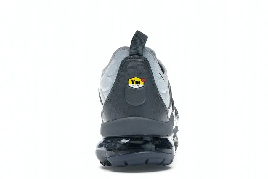 Фото № 4 с приближением к товару «‎Nike Air VaporMax Plus Wolf Grey Dark Grey»