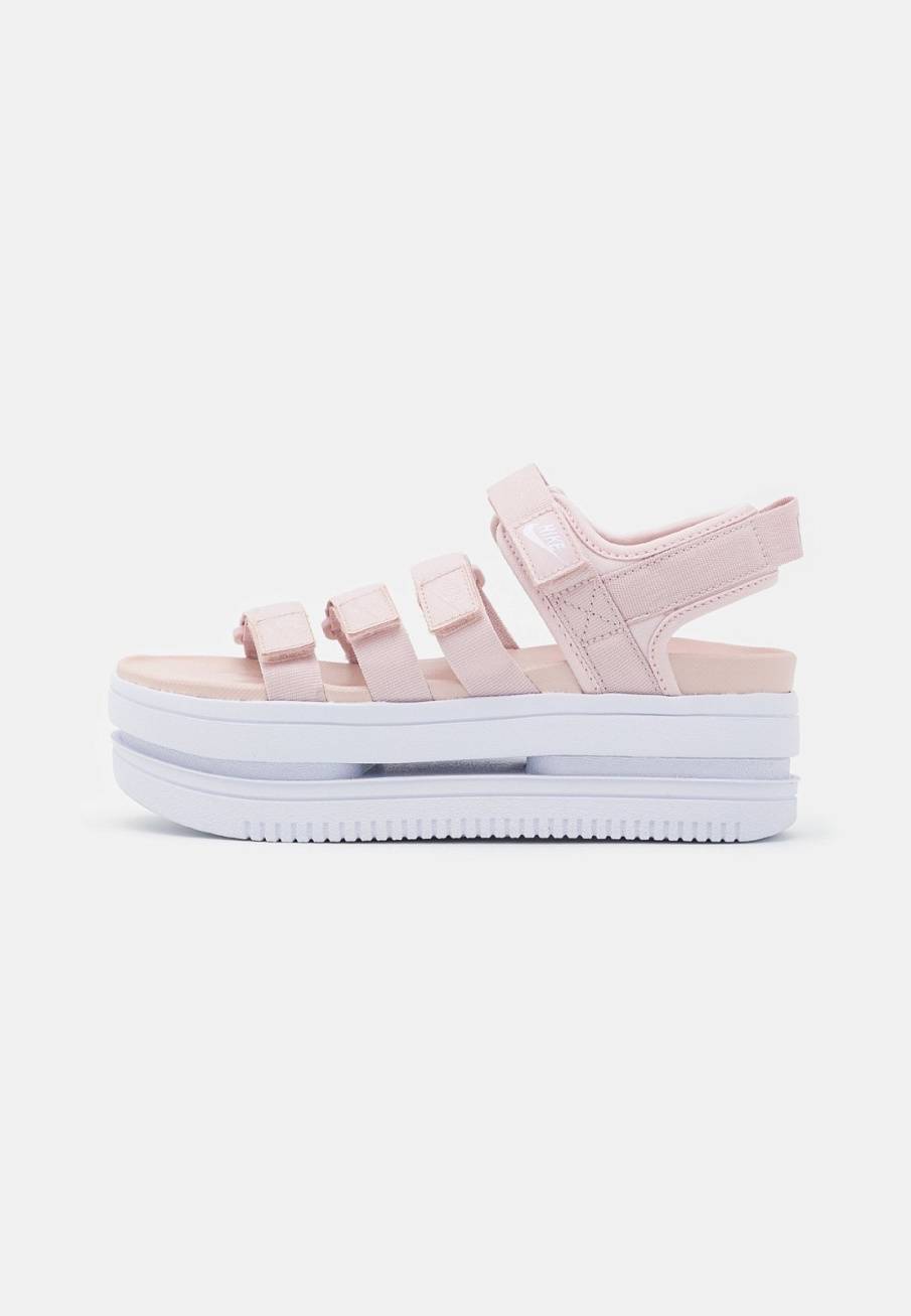 Фото № 1 с приближением к товару «‎Nike Icon Classic»