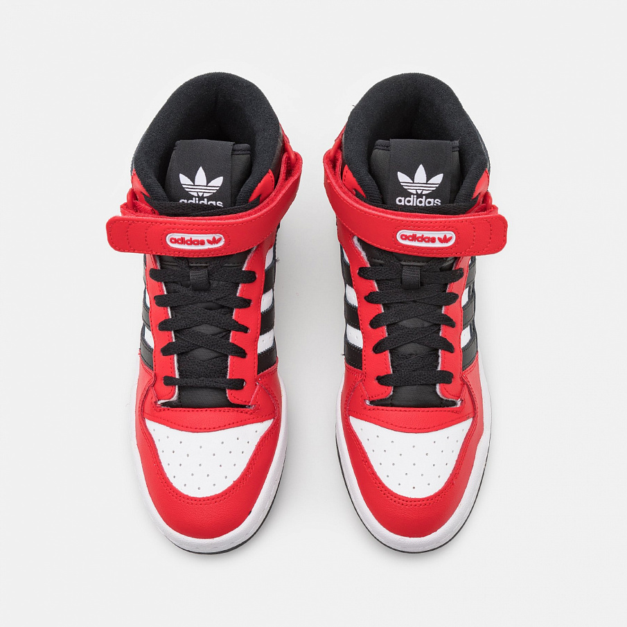 Фото № 4 с приближением к товару «‎Adidas Forum »