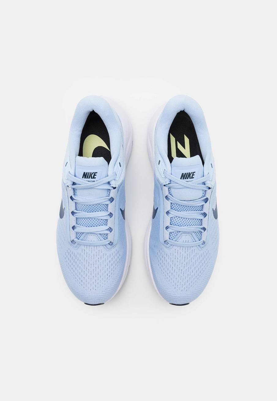 Фото № 4 с приближением к товару «‎Nike Air Zoom Structure 24»