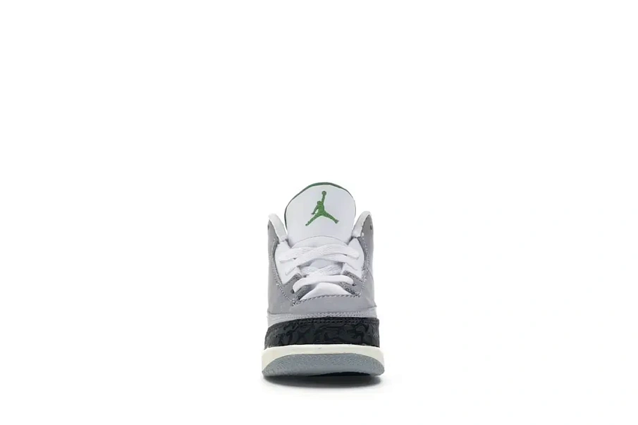Фото № 2 с приближением к товару «‎Jordan 3 Retro»