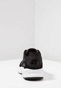 Фото № 4 с приближением к товару «‎Adidas Yung-96 »