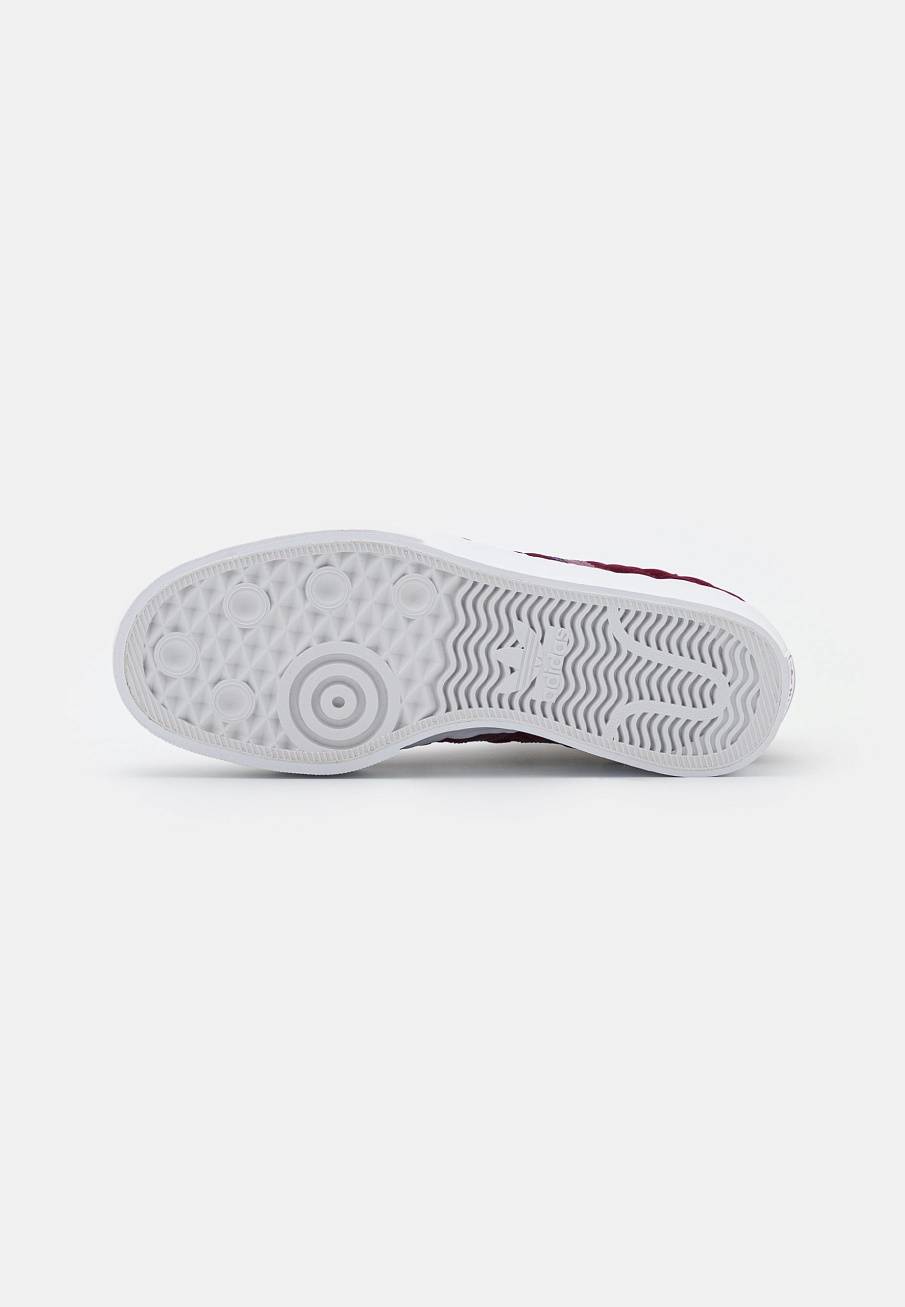 Фото № 5 с приближением к товару «‎Adidas Nizza Platform »