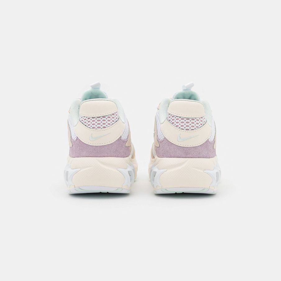 Фото № 3 с приближением к товару «‎Nike Zoom Air Fire »