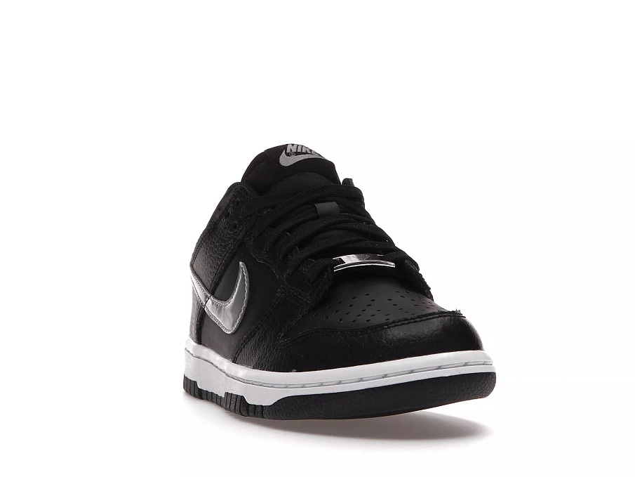 Фото № 4 с приближением к товару «‎Nike Dunk Low NBA 75th Anniversary Spurs »