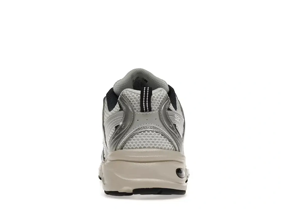 Фото № 4 с приближением к товару «‎New Balance 530»