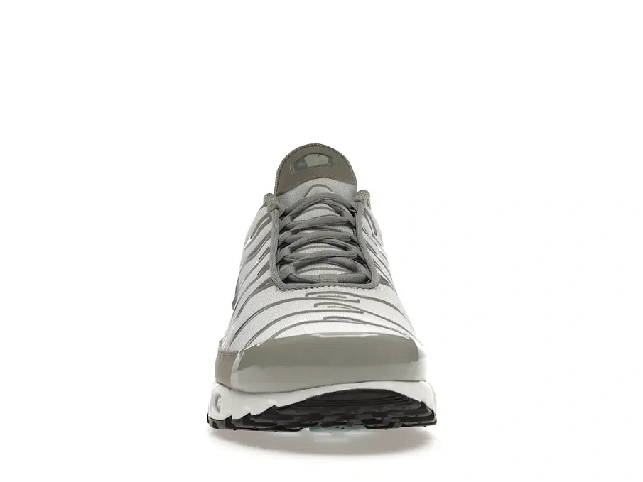Фото № 2 с приближением к товару «‎Nike Air Max Plus Light Smoke Grey Glacier Ice»