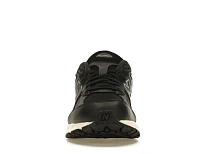Фото № 2 с приближением к товару «‎New Balance 2002R»