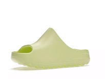 Фото № 5 с приближением к товару «‎adidas Yeezy Slide Glow Green (Kids)»