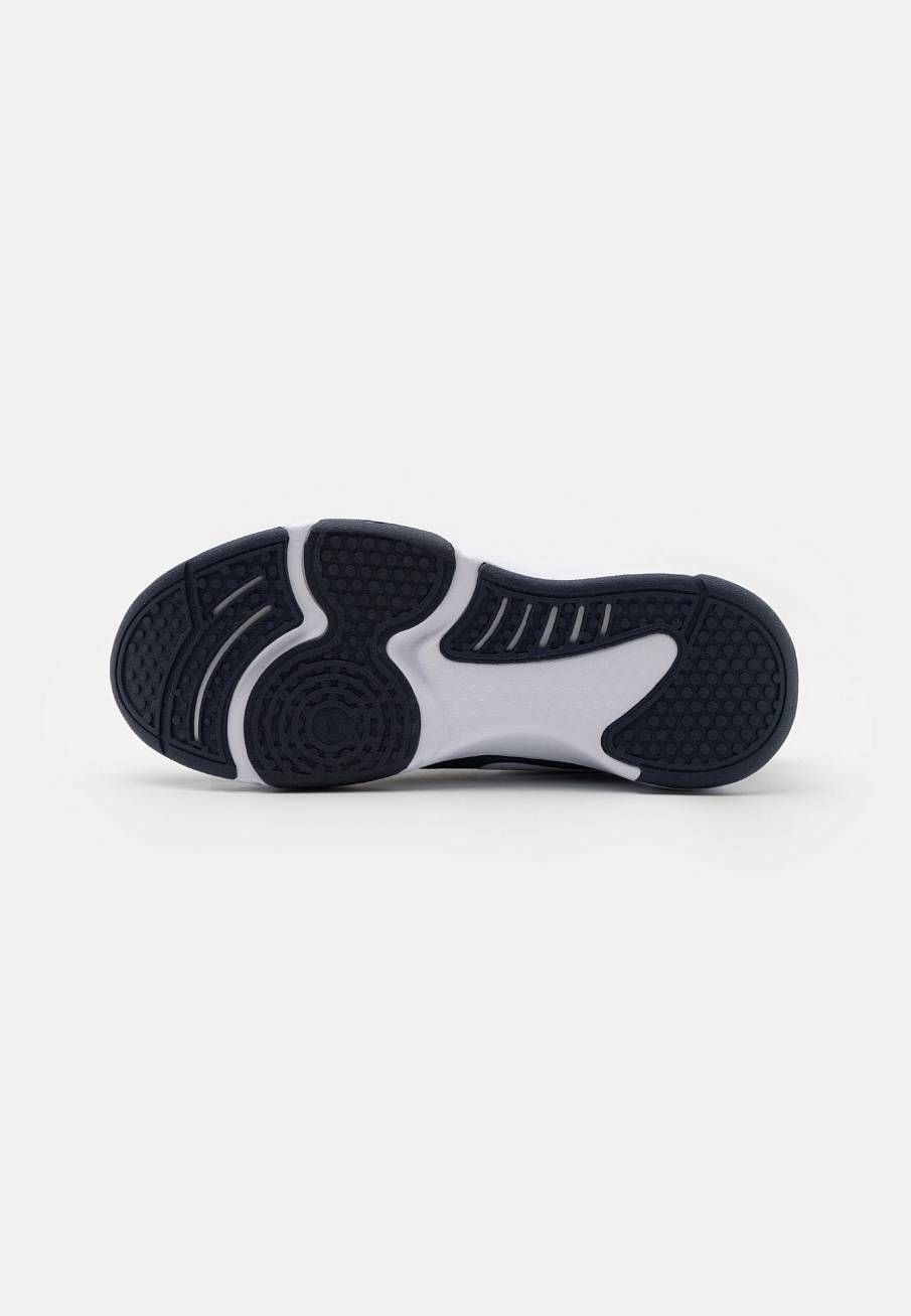 Фото № 4 с приближением к товару «‎Nike City Rep TR»