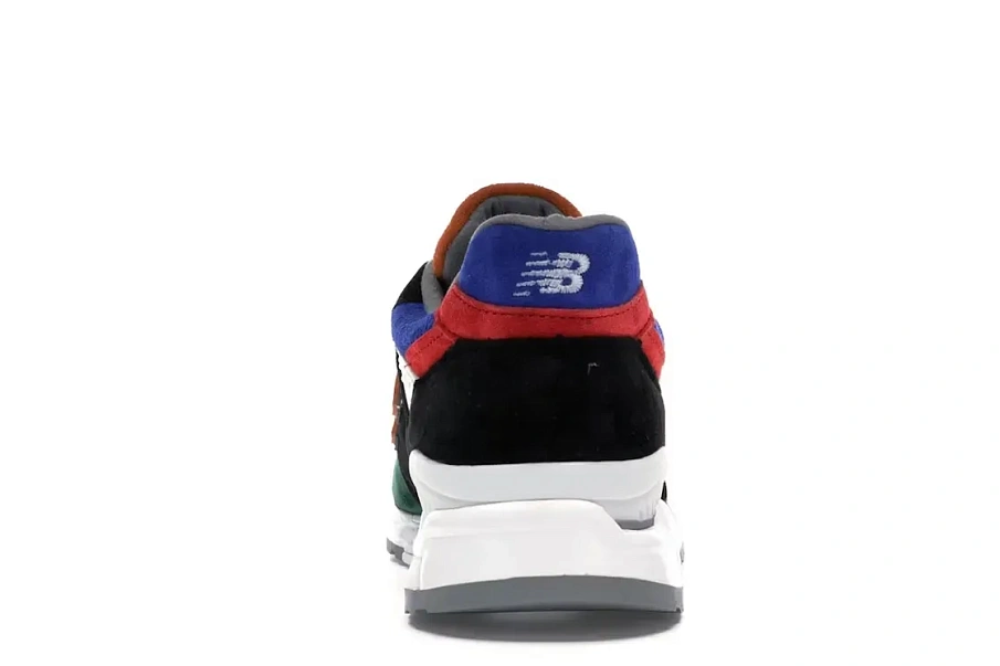 Фото № 4 с приближением к товару «‎New Balance 998»