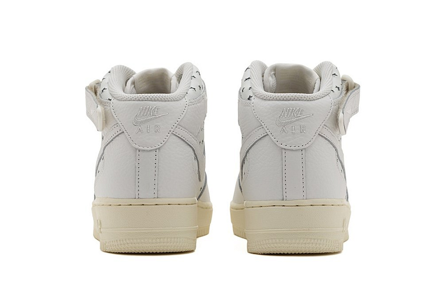 Фото № 5 с приближением к товару «‎Nike Air Force 1 Wmns»
