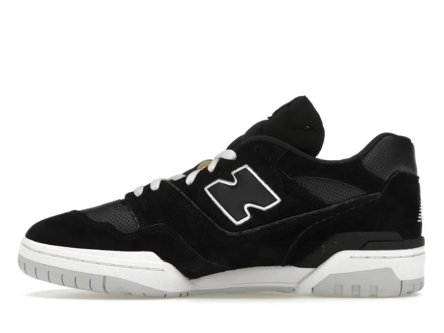Фото № 3 с приближением к товару «‎New Balance 550»