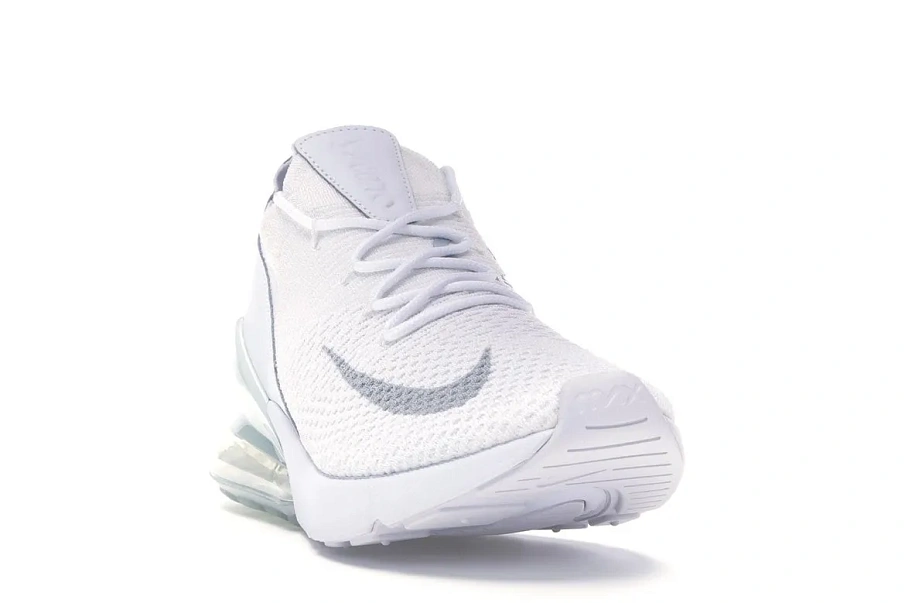 Фото № 2 с приближением к товару «‎Nike Air Max 270 Flyknit Triple White»