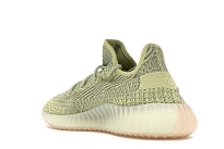 Фото № 4 с приближением к товару «‎adidas Yeezy Boost 350 V2 Antlia (Reflective)»