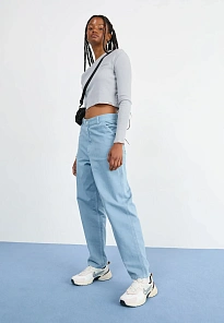 Фото № 3 с приближением к товару «‎V2K RUN »