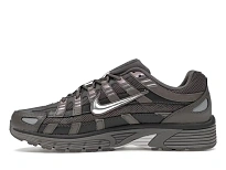 Фото № 3 с приближением к товару «‎Nike P-6000»