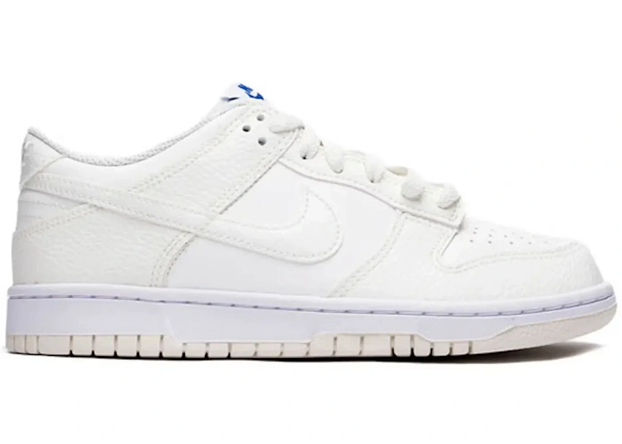 Фото № 1 с приближением к товару «‎Nike Dunk Low SE»