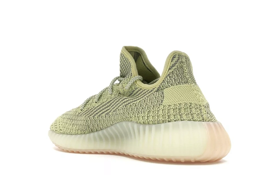 Фото № 4 с приближением к товару «‎adidas Yeezy Boost 350 V2 Antlia (Reflective)»