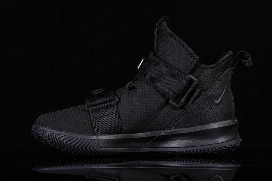 Фото № 2 с приближением к товару «‎Nike Lebron Soldier 13 Sfg Triple »