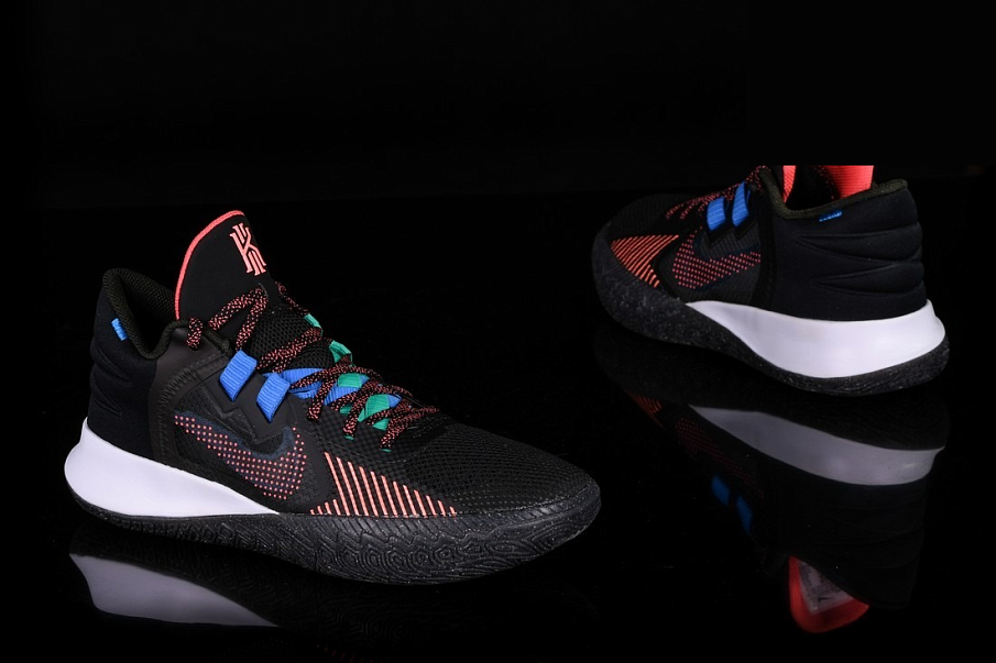 Фото № 4 с приближением к товару «‎Nike Kyrie Flytrap 5 Atomic»