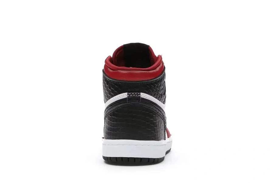 Фото № 4 с приближением к товару «‎Jordan 1 Retro High»
