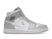 Фото № 1 с приближением к товару «‎Jordan 1 Mid Grey Camo»