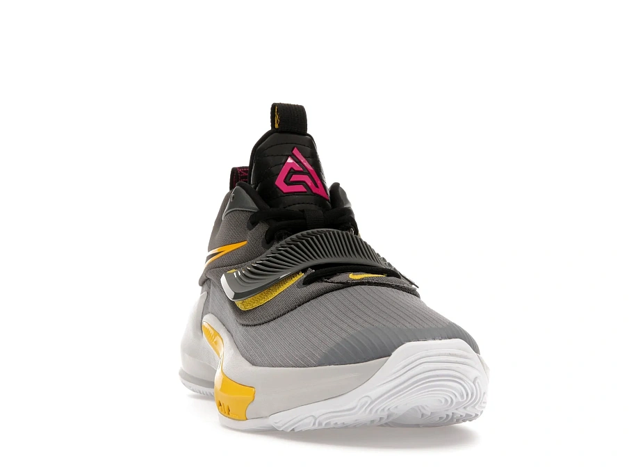 Фото № 2 с приближением к товару «‎Nike Zoom Freak 3 Low Battery»