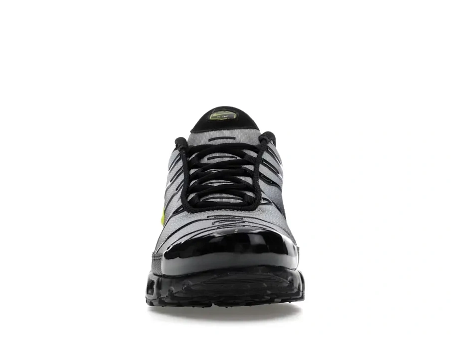 Фото № 2 с приближением к товару «‎Nike Air Max Plus»