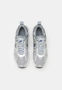 Фото № 4 с приближением к товару «‎V2K RUN »