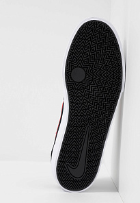 Фото № 5 с приближением к товару «‎Nike Chron »