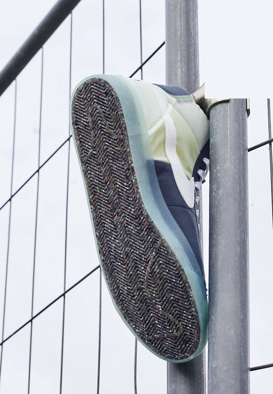 Фото № 3 с приближением к товару «‎Nike Blazer ’77 »