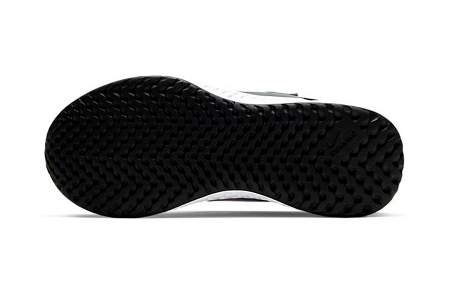 Фото № 4 с приближением к товару «‎Nike Revolution 5 Little Kids' Shoe»