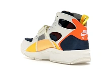 Фото № 6 с приближением к товару «‎Nike Air Trainer Huarache City Pride Houston»