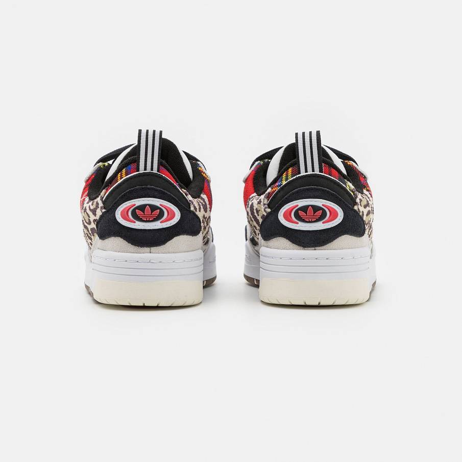 Фото № 3 с приближением к товару «‎Adidas Adi2000 »