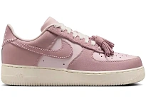 Фото № 1 с приближением к товару «‎Nike Air Force 1 Low»