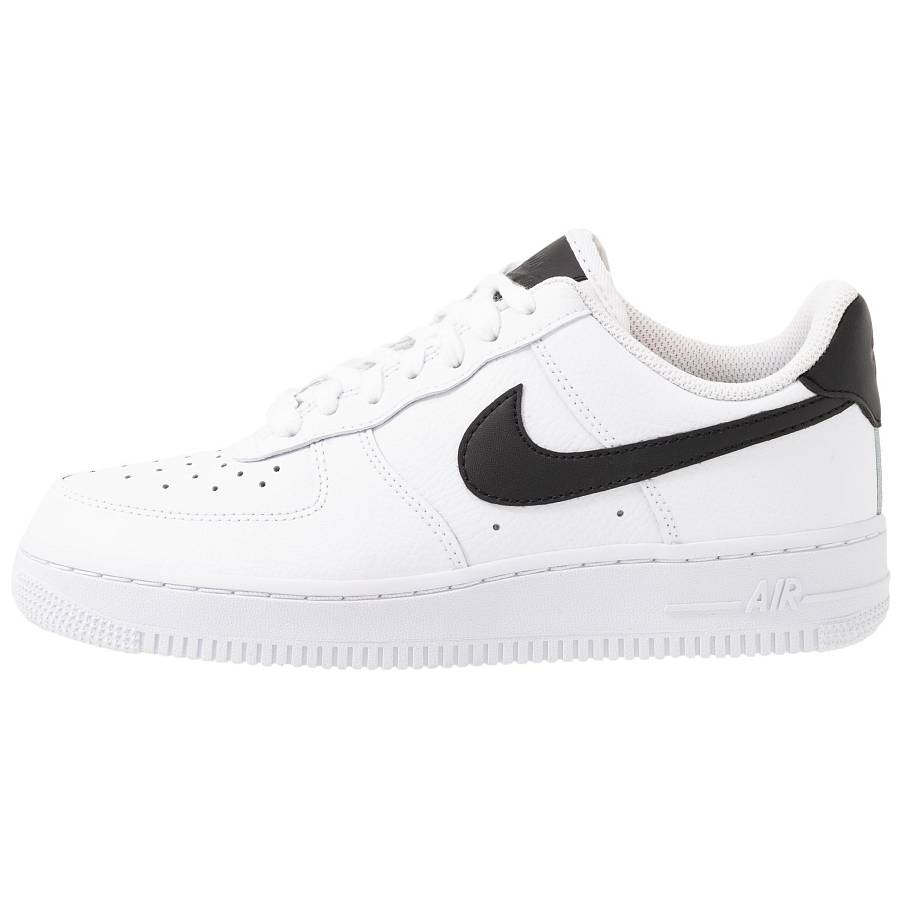 Фото № 2 с приближением к товару «‎Nike Air Force 1 »