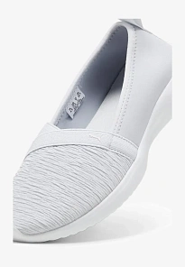 Фото № 4 с приближением к товару «‎ADELINA»