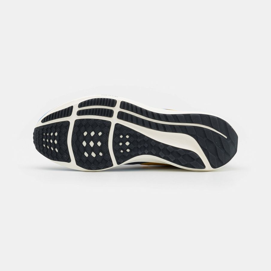 Фото № 5 с приближением к товару «‎Nike Air Zoom Pegasus 39 Prm»