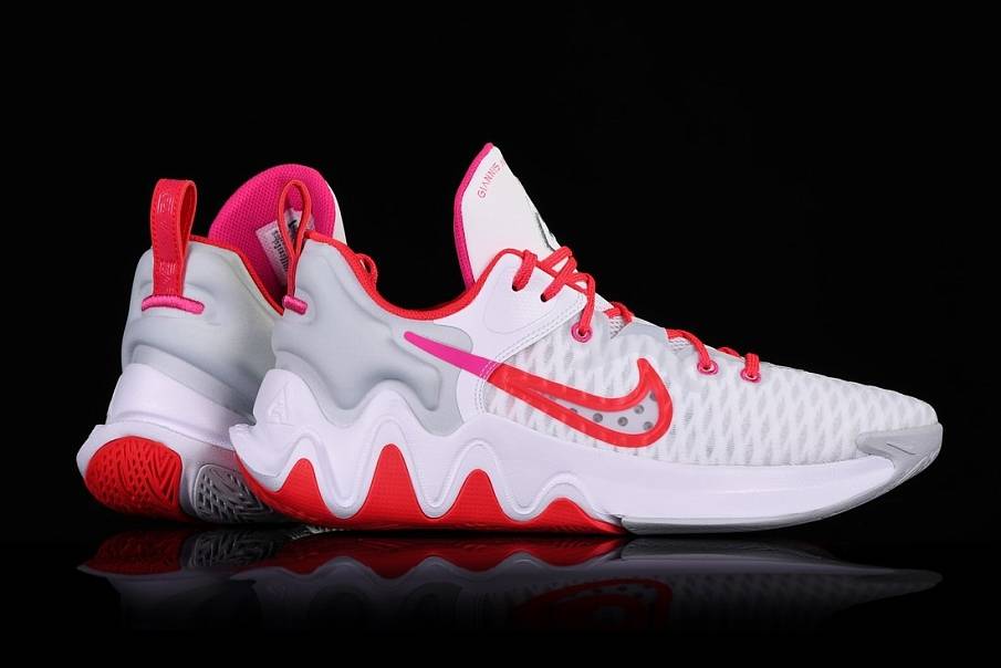 Фото № 5 с приближением к товару «‎Nike Giannis Immortality Roses Decorate »