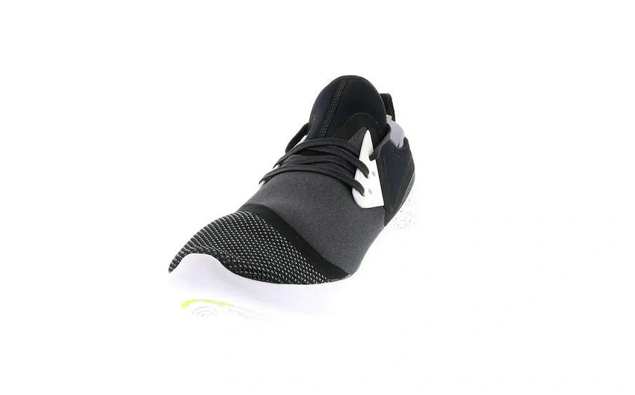 Фото № 2 с приближением к товару «‎Nike LunarCharge Premium LE Black White»