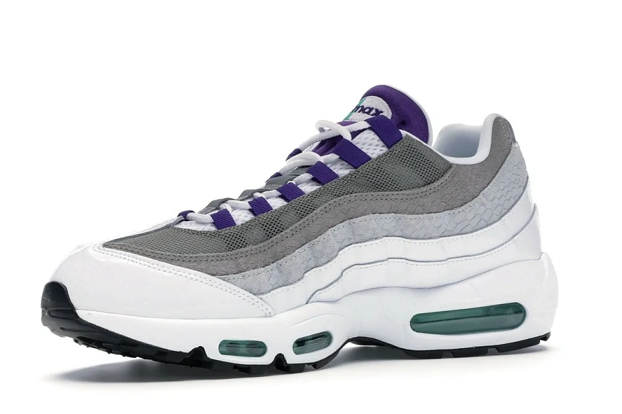 Фото № 4 с приближением к товару «‎Nike Air Max 95 Grape Snakeskin»