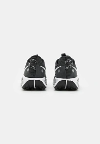 Фото № 3 с приближением к товару «‎REACTX PEGASUS 5»